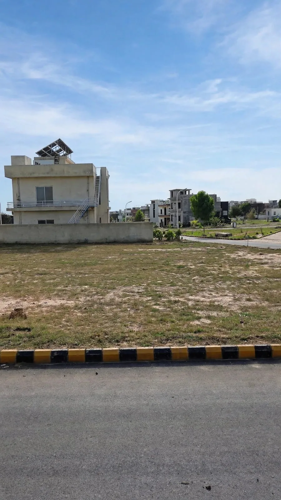 1 Kanal Main Road Plot for Sale in P Block - Ideal Investment