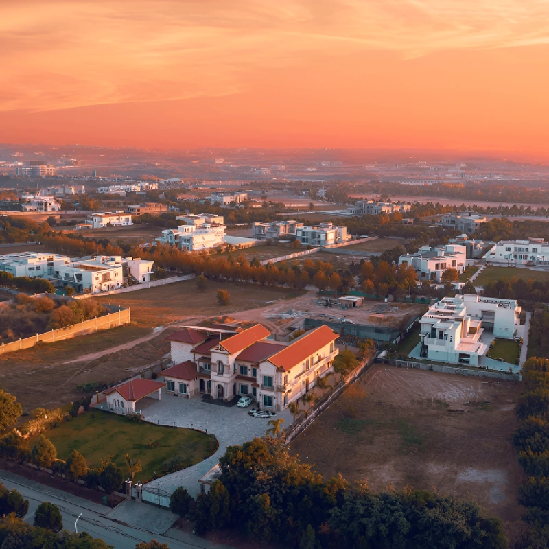 Block D Gulberg Greens Islamabad luxury houses and large plots for sale in a calm exclusive area with modern facilities